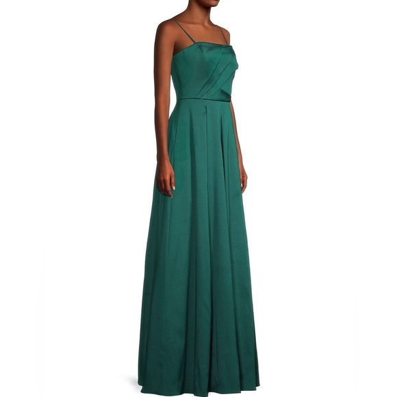 🆕️ Aidan Mattox Strapless Pleated Ball Gown in Dark Jade - Picture 3 of 16